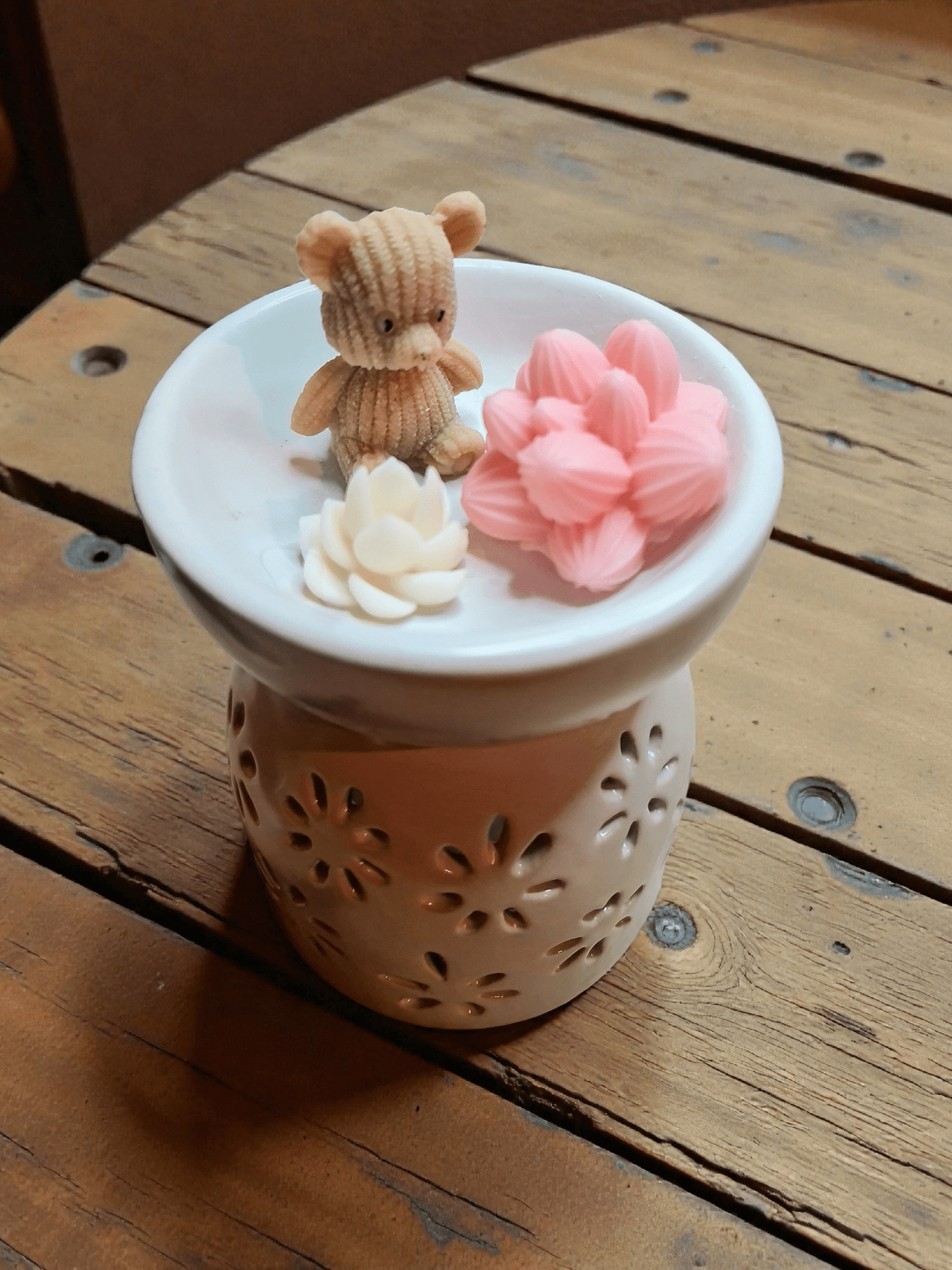 Brucia Essenze e Tavolette di Cera - Grafica Naturale