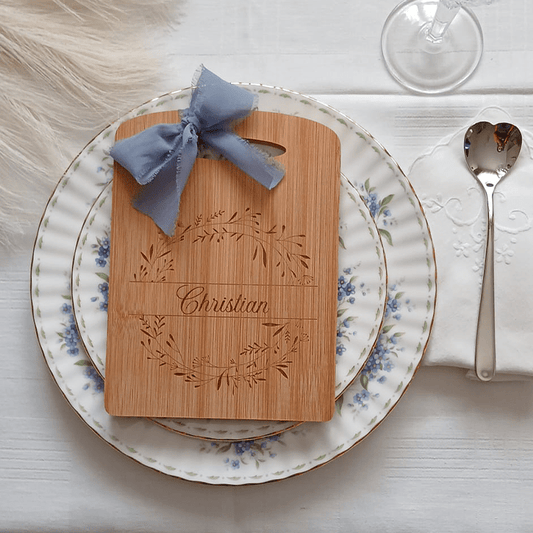 Tagliere Segnaposto in Bambù con Incisione Laser Personalizzata - Grafica NaturaleBomboniera