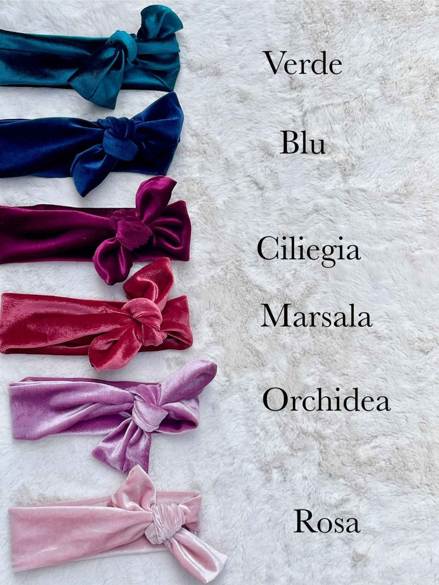 Turbantino in velluto baby con nome ricamato - Grafica NaturaleAccessori Neonato